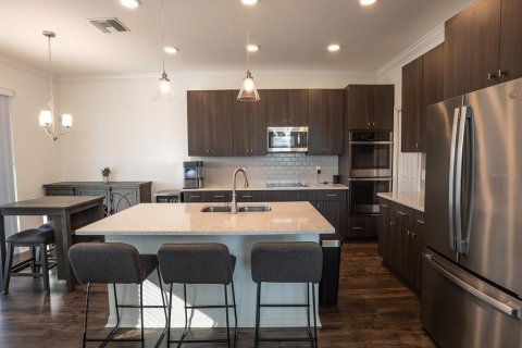 Casa en venta en Wesley Chapel, Florida, 5 dormitorios, 252.42 m2 № 2107993 - foto 13
