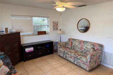 Casa en venta en Leesburg, Florida, 2 dormitorios, 120.77 m2 № 2118004 - foto 8