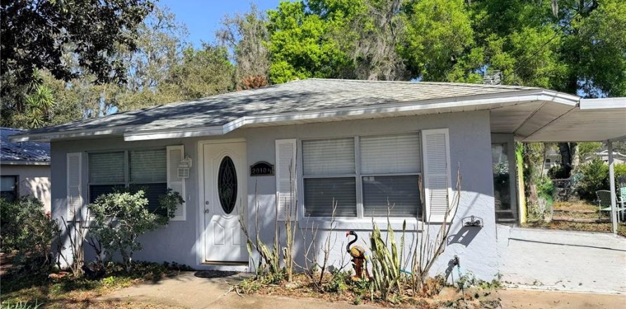 Casa en Leesburg, Florida 2 dormitorios, 120.77 m2 № 2118004