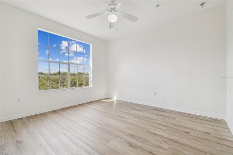 Condo in Tampa, Florida, 2 bedrooms  № 1893758 - photo 24
