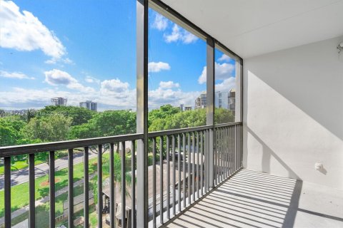 Купить кондоминиум в Авентура, Флорида 1 спальня, 68.84м2, № 1982028 - фото 16