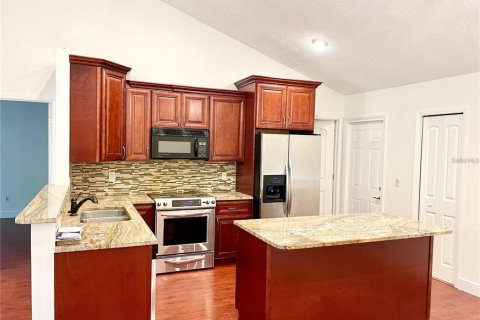 Villa ou maison à vendre à Altamonte Springs, Floride: 3 chambres, 134.15 m2 № 2321400 - photo 5