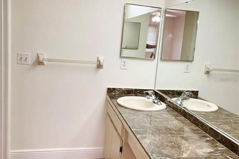 Villa ou maison à vendre à Altamonte Springs, Floride: 3 chambres, 134.15 m2 № 2321400 - photo 11