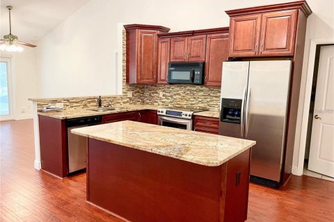 Villa ou maison à vendre à Altamonte Springs, Floride: 3 chambres, 134.15 m2 № 2321400 - photo 6