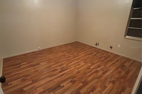 Propiedad comercial en venta en Bunnell, Florida, 4 dormitorios, 173.17 m2 № 1780825 - foto 22