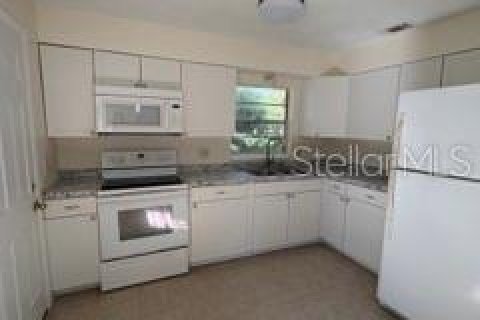 Immobilier commercial à vendre à Bunnell, Floride: 173.17 m2 № 1780825 - photo 8