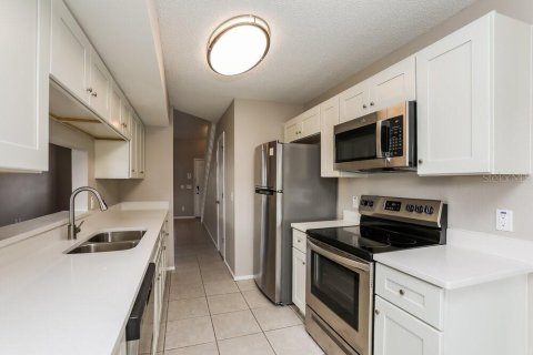 Casa en alquiler en Oviedo, Florida, 3 dormitorios, 142.42 m2 № 1905312 - foto 8