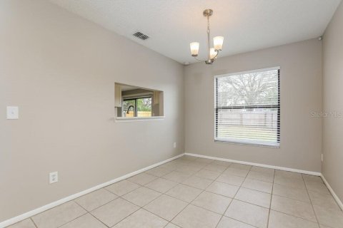 Casa en alquiler en Oviedo, Florida, 3 dormitorios, 142.42 m2 № 1905312 - foto 6