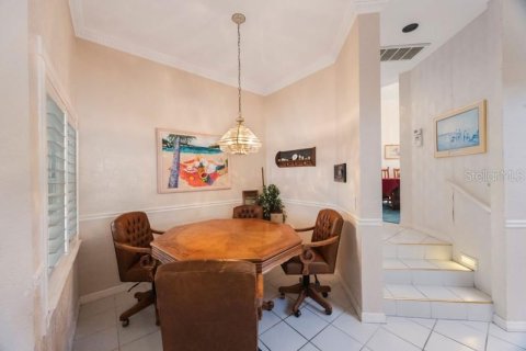 House in Tierra Verde, Florida 4 bedrooms, 316.15 sq.m. № 1733103 - photo 19