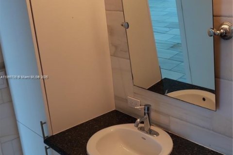 Copropriété à louer à Miami, Floride: 1 chambre, 66.33 m2 № 1944524 - photo 10