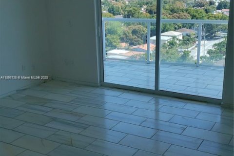 Copropriété à louer à Miami, Floride: 1 chambre, 66.33 m2 № 1944524 - photo 8