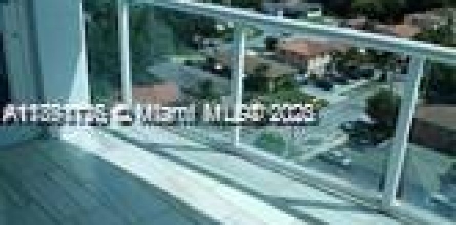 Condo à Miami, Floride, 1 chambre  № 1944524