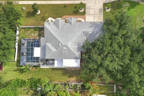 House in Cocoa, Florida 5 bedrooms, 317.63 sq.m. № 2398889 - photo 4