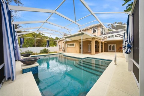 House in Cocoa, Florida 5 bedrooms, 317.63 sq.m. № 2398889 - photo 30