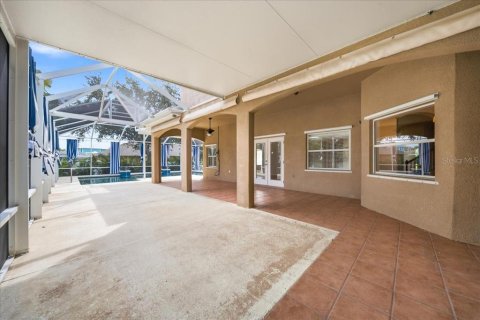 House in Cocoa, Florida 5 bedrooms, 317.63 sq.m. № 2398889 - photo 20