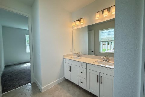Casa en venta en Oviedo, Florida, 5 dormitorios, 369.57 m2 № 1634326 - foto 22