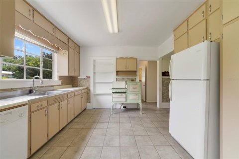 Villa ou maison à vendre à Lake Alfred, Floride: 5 chambres, 172.52 m2 № 2283904 - photo 8