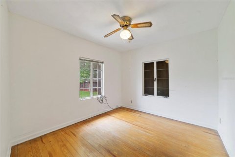 Villa ou maison à vendre à Lake Alfred, Floride: 5 chambres, 172.52 m2 № 2283904 - photo 11