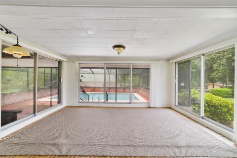 Villa ou maison à vendre à Lake Alfred, Floride: 5 chambres, 172.52 m2 № 2283904 - photo 4