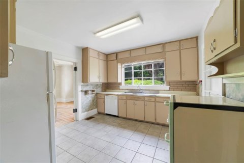 Villa ou maison à vendre à Lake Alfred, Floride: 5 chambres, 172.52 m2 № 2283904 - photo 9
