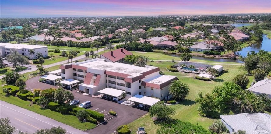 Condo in Punta Gorda, Florida, 2 bedrooms № 1792303