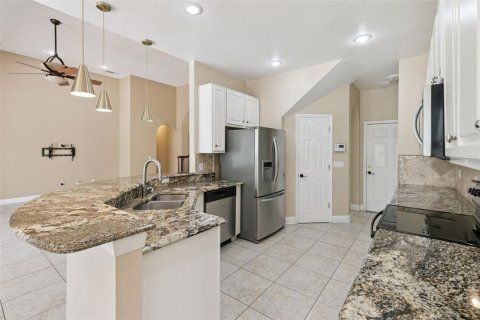Casa en venta en Orlando, Florida, 4 dormitorios, 262.26 m2 № 2212811 - foto 13
