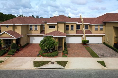 Townhouse in New Smyrna Beach, Florida 3 bedrooms, 189.15 sq.m. № 1439641 - photo 26