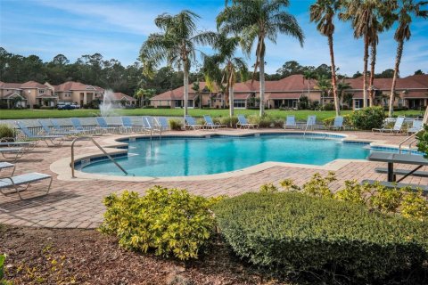 Townhouse in New Smyrna Beach, Florida 3 bedrooms, 189.15 sq.m. № 1439641 - photo 3