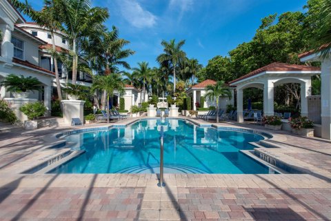 Condo in Boynton Beach, Florida, 2 bedrooms № 2283198 - photo 23