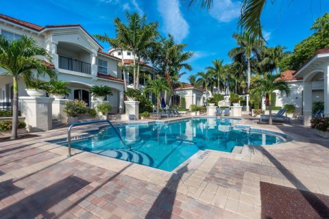 Condo in Boynton Beach, Florida, 2 bedrooms № 2283198 - photo 24