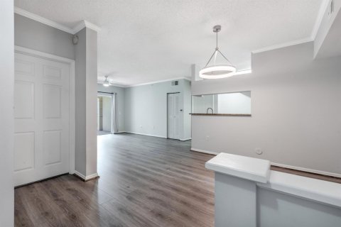 Condo in Boynton Beach, Florida, 2 bedrooms  № 2283198