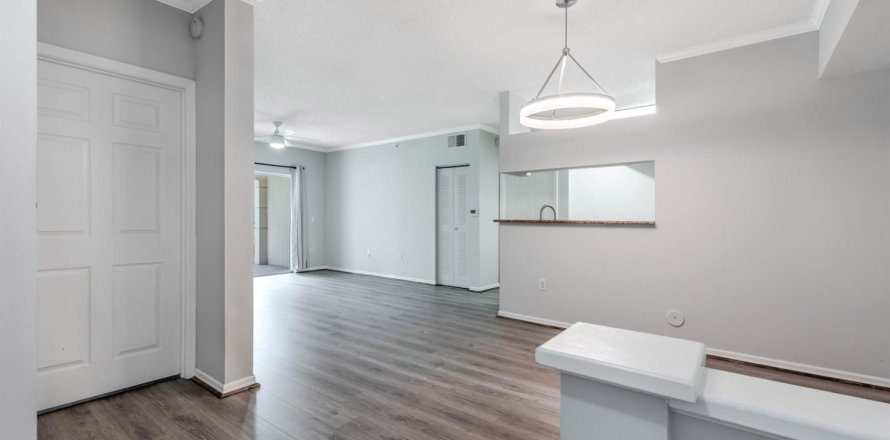 Condo in Boynton Beach, Florida, 2 bedrooms № 2283198