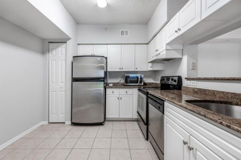 Condo in Boynton Beach, Florida, 2 bedrooms № 2283198 - photo 6