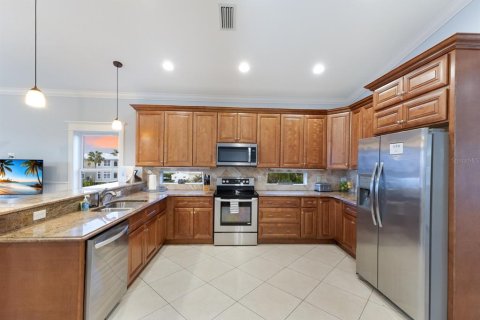 Villa ou maison à vendre à Bradenton Beach, Floride: 4 chambres, 196.3 m2 № 1908963 - photo 4