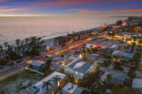 Villa ou maison à vendre à Bradenton Beach, Floride: 4 chambres, 196.3 m2 № 1908963 - photo 25
