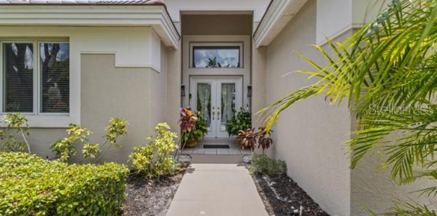 Casa en Bradenton, Florida 3 dormitorios, 167.22 m2 № 2196335