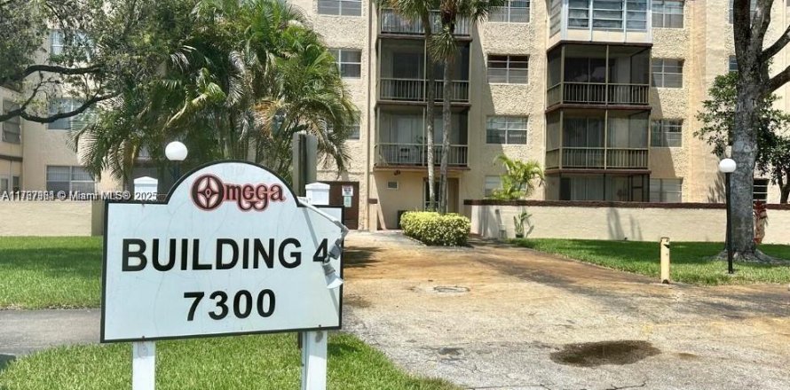 Condo in Plantation, Florida, 2 bedrooms № 1867515