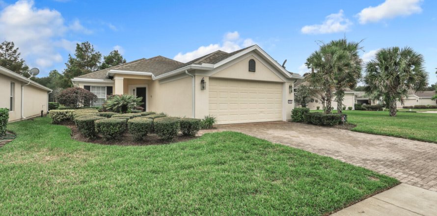 House in Jacksonville, Florida 3 bedrooms, 150.13 sq.m. № 867969