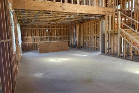 House in New Smyrna Beach, Florida 3 bedrooms, 259.75 sq.m. № 1838333 - photo 7