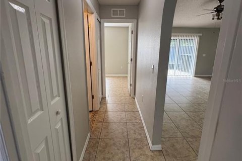 Casa en alquiler en Orlando, Florida, 3 dormitorios, 117.43 m2 № 2113810 - foto 9