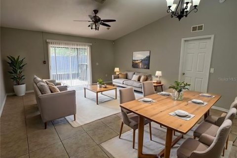 Casa en alquiler en Orlando, Florida, 3 dormitorios, 117.43 m2 № 2113810 - foto 5