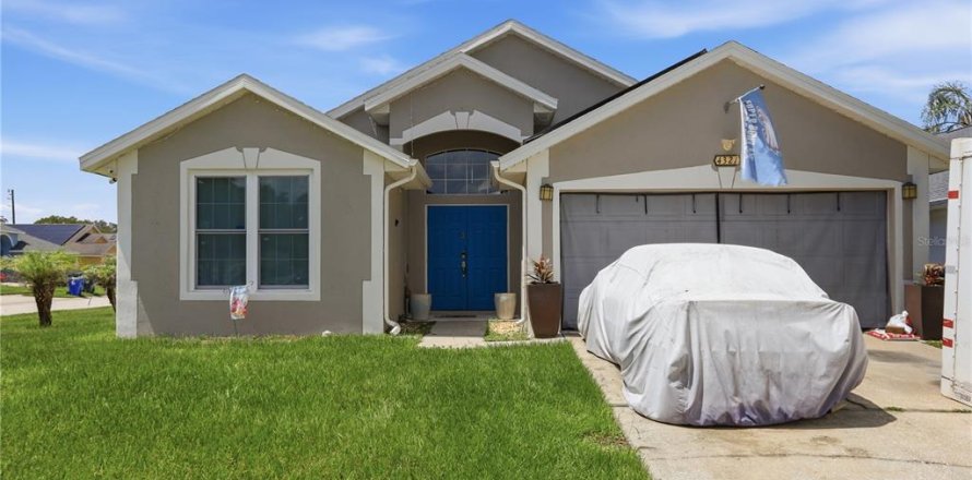 House in Kissimmee, Florida 3 bedrooms, 132.48 sq.m. № 2230108