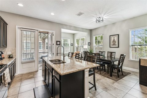 Adosado en venta en Lake Mary, Florida, 4 dormitorios, 232.63 m2 № 1902025 - foto 8