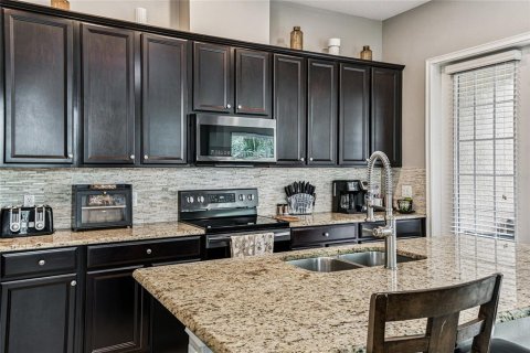 Adosado en venta en Lake Mary, Florida, 4 dormitorios, 232.63 m2 № 1902025 - foto 10