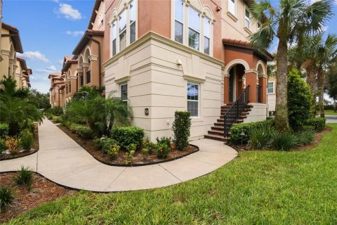 Adosado en venta en Lake Mary, Florida, 4 dormitorios, 232.63 m2 № 1902025 - foto 2