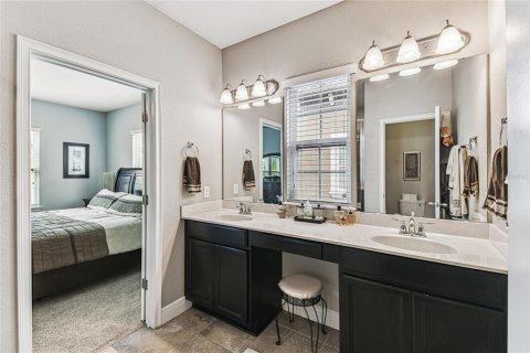 Adosado en venta en Lake Mary, Florida, 4 dormitorios, 232.63 m2 № 1902025 - foto 25