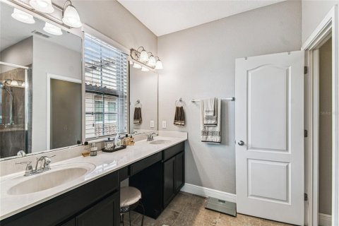 Adosado en venta en Lake Mary, Florida, 4 dormitorios, 232.63 m2 № 1902025 - foto 26