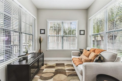Adosado en venta en Lake Mary, Florida, 4 dormitorios, 232.63 m2 № 1902025 - foto 18