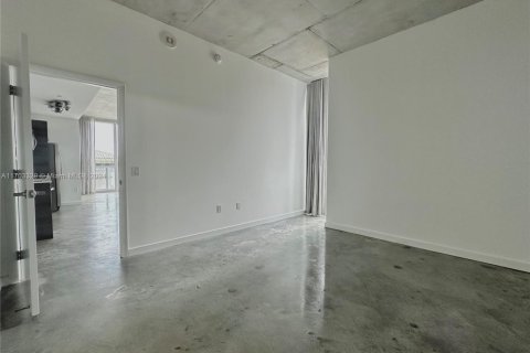 Condominio en venta en Miami, Florida, 2 dormitorios, 90.77 m2 № 1880275 - foto 5