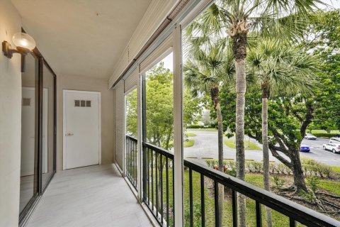 Condo in Delray Beach, Florida, 1 bedroom  № 2169930 - photo 24